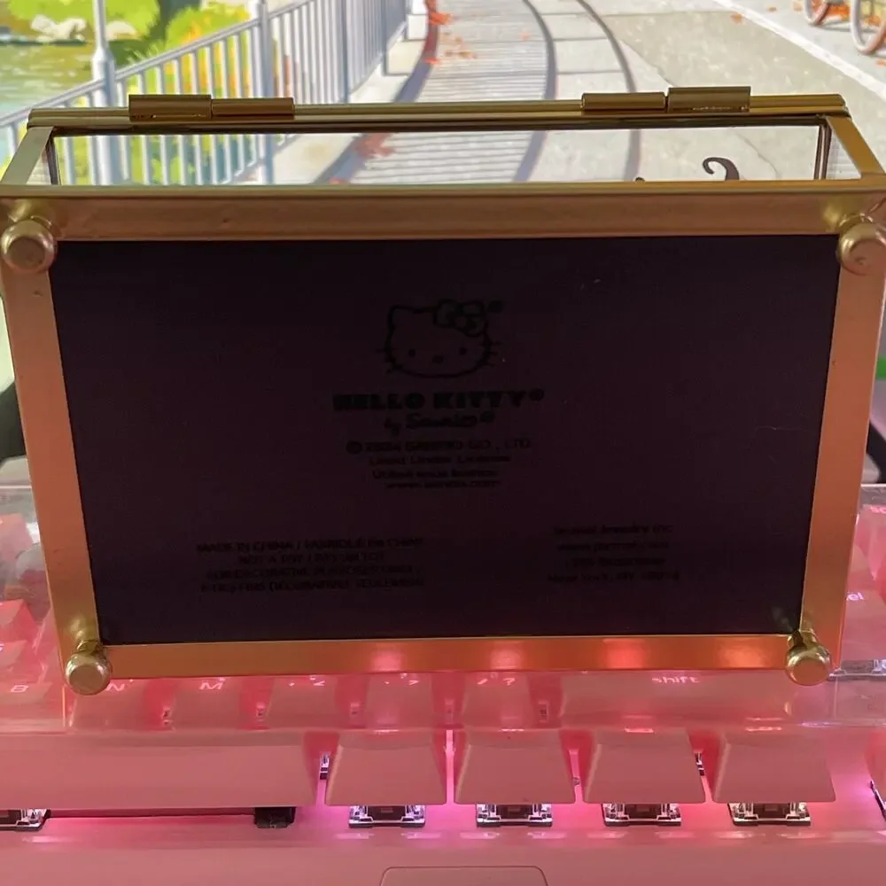 Hello Kitty Glass Jewelry Box Pink Lined Bottom Gold 6